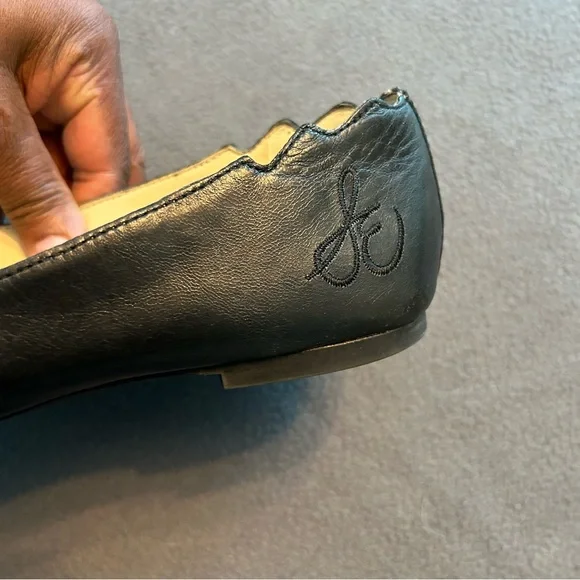 Sam Edelman Finnegan Black Leather Loafers with Scalloped Design Size 10M - Picture 13 of 13